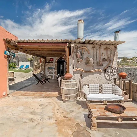 Apartamento F Tamaide