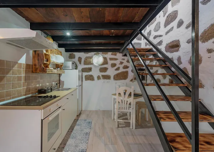 F Tamaide Apartamento